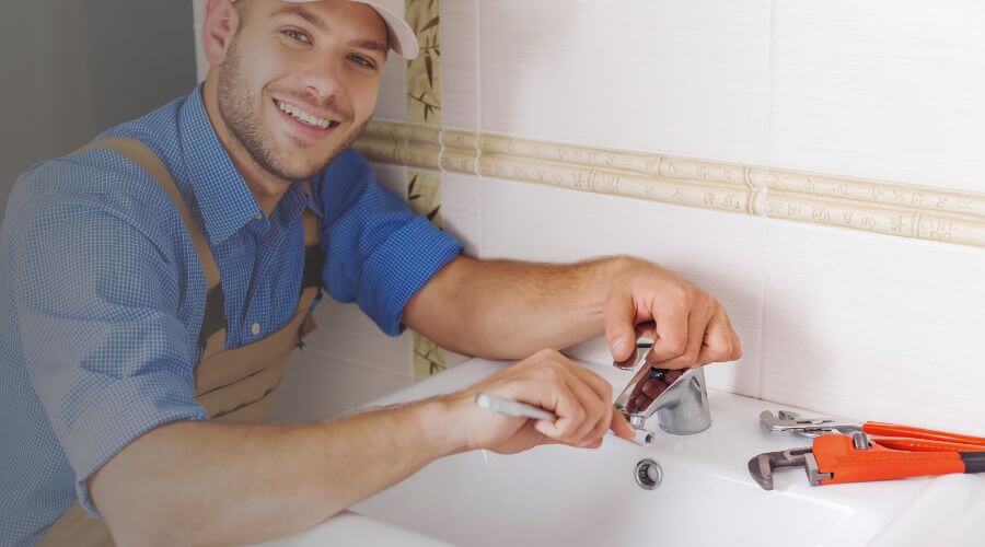 Local annual plumbing maintenance in Hettinger, ND